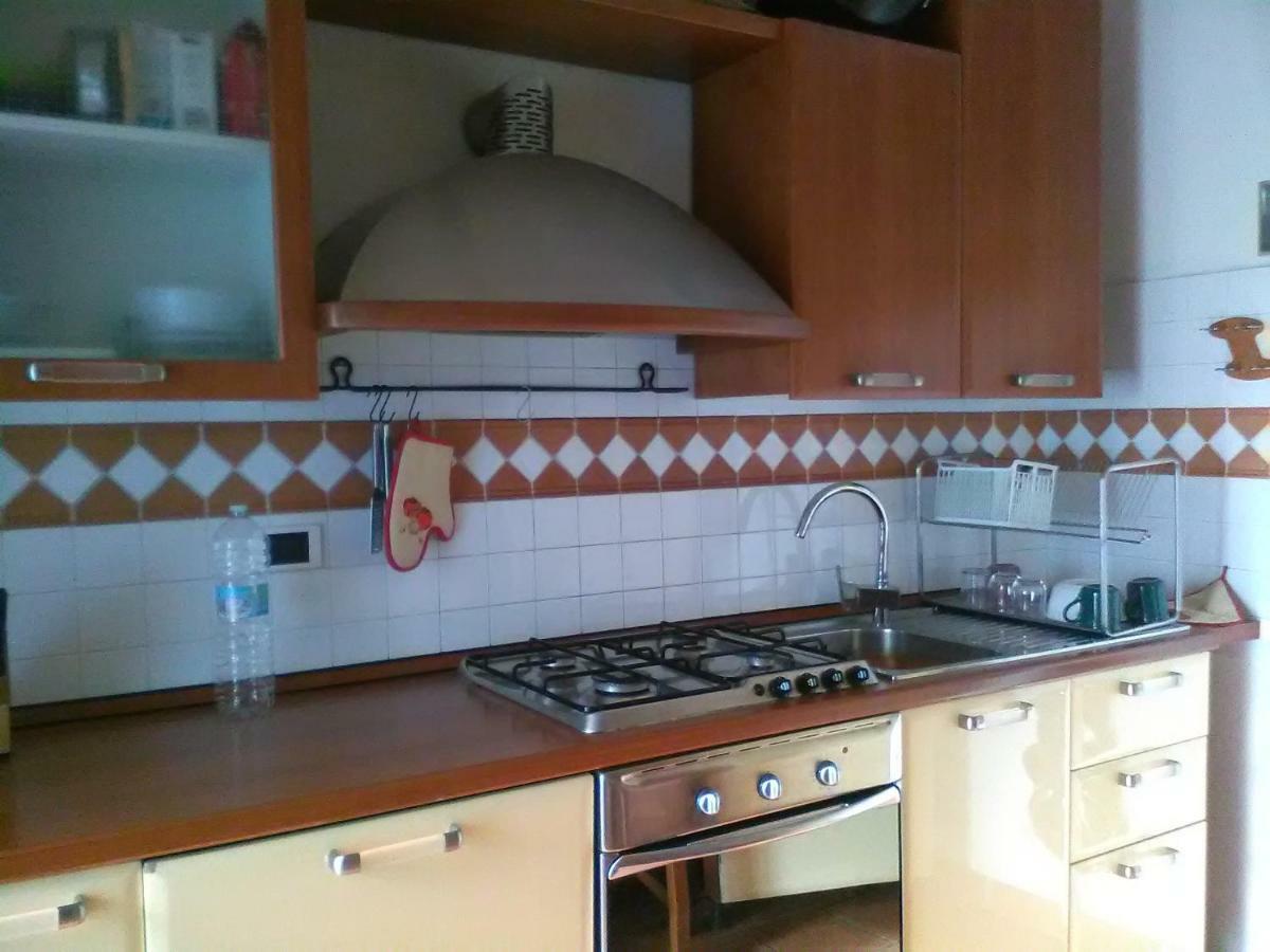 Apartment Benjamin คิเอริ ภายนอก รูปภาพ